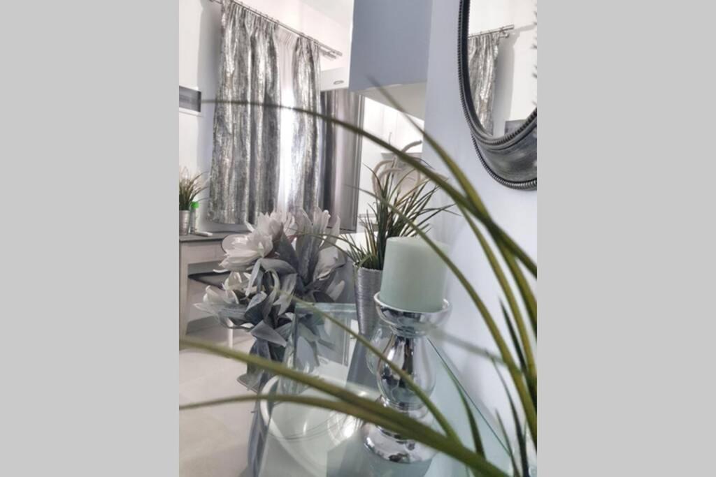 Polychrono New 2 Bedroom Apt. Just By The Sea! エクステリア 写真