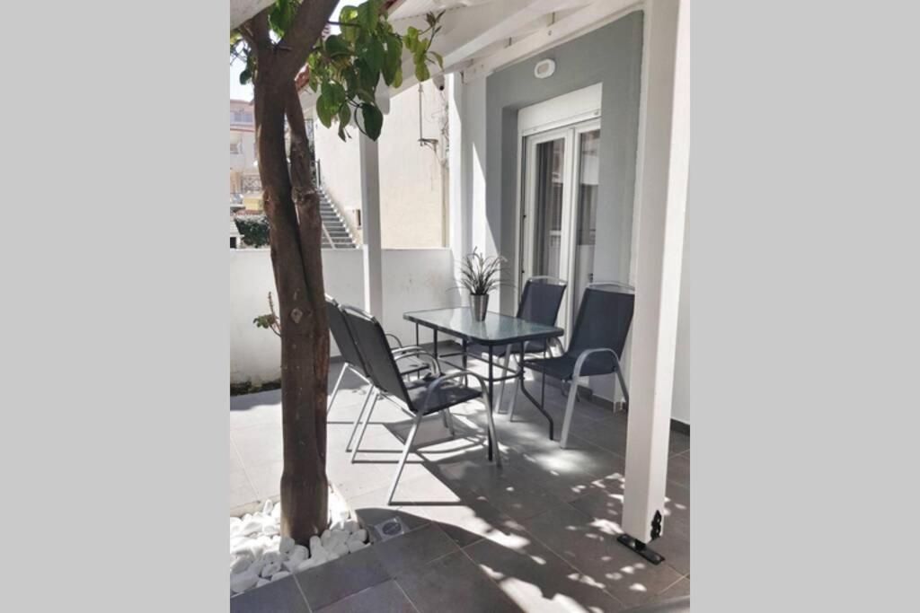 Polychrono New 2 Bedroom Apt. Just By The Sea! エクステリア 写真