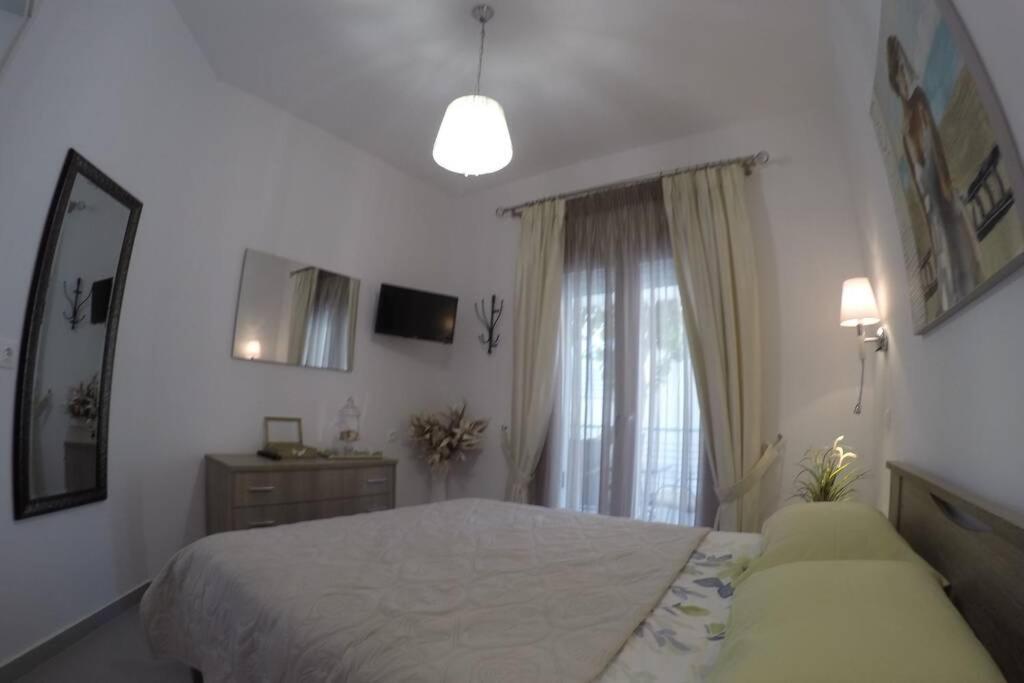 Polychrono New 2 Bedroom Apt. Just By The Sea! エクステリア 写真