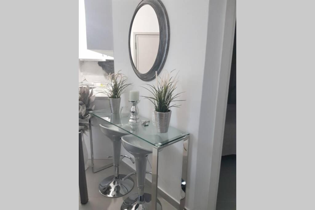 Polychrono New 2 Bedroom Apt. Just By The Sea! エクステリア 写真